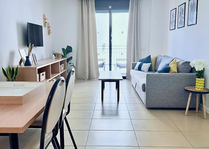 Costa Beach, Pool And Parking Apartmán *