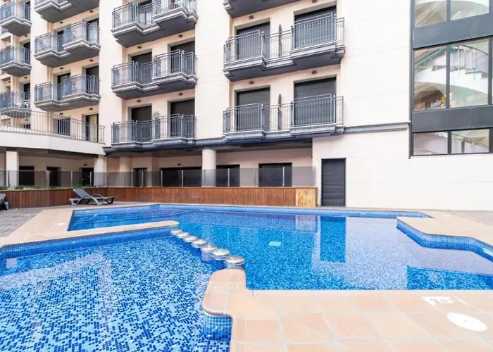 Costa Beach, Pool And Parking Lloret de Mar